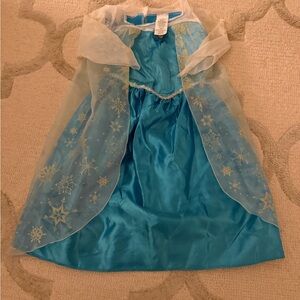 Beautiful Frozen Princess Costume size 4